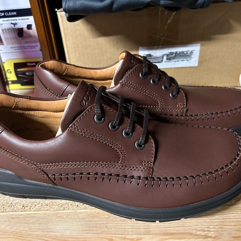 Ecco men’s SeaWalker leather dress shoe size 44